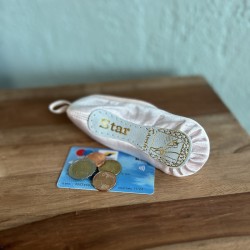balletschoen portemonnee tasje make-up speldjestas Sansha rose satijn balletgeschenk balletcadeau