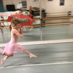 Rose balletpakje voor kinderen zonder mouw Sansha
